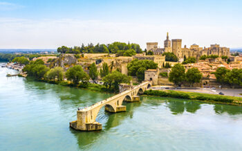 Flusskreuzfahrten_Rhone_Bruecke_Avignon_Pressmind