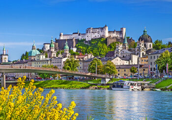 Salzburg_Altstadt_Flussansicht_Pressmind