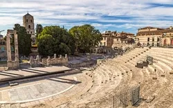 Römisches Amphitheater in Arles