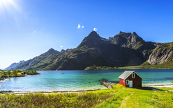 Trollfjord in den norwegischen Lofoten