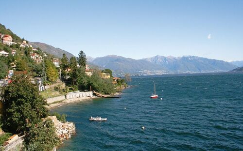 Dorf am Lago Maggiore