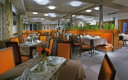 Hotel Reza Restaurant