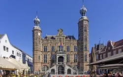 Rathaus und Markt in Venlo