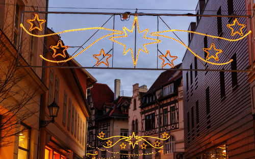 Quedlinburg beleuchtet mit Weihnachtslichtern